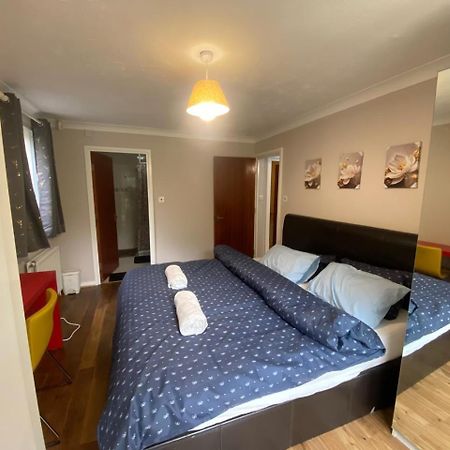 Stunning 2 Bedroom With Garden Sleep 6 London Eksteriør bilde